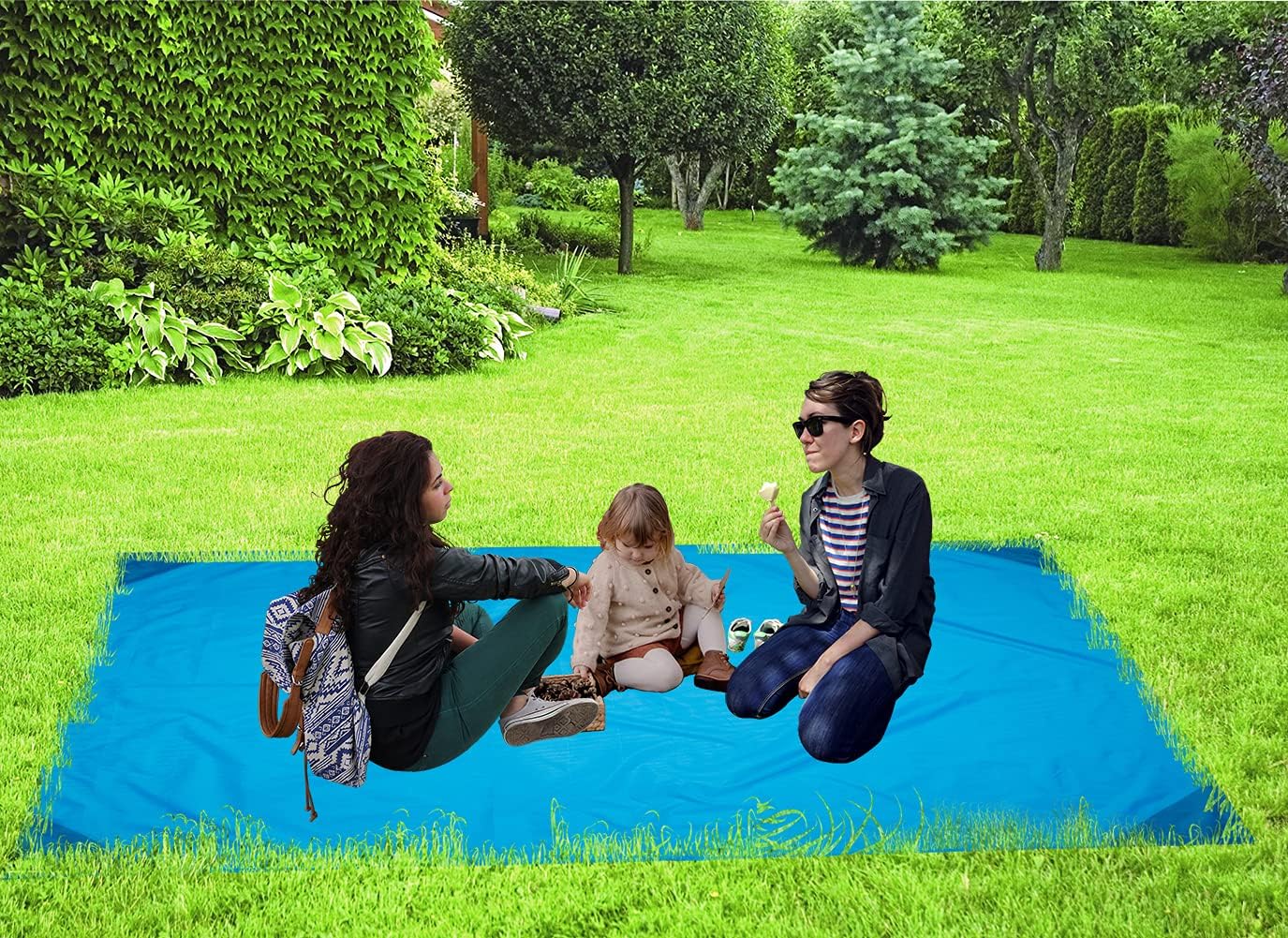 SUMKIA LIFE Beach Blanket, Outdoor Nylon Picnic Blanket, Waterproof Sand-Proof Portable Beach Mat Perfect for Picnic, Beach, Travel, Hiking & Grassland (Light Blue, 140 * 180 cm)